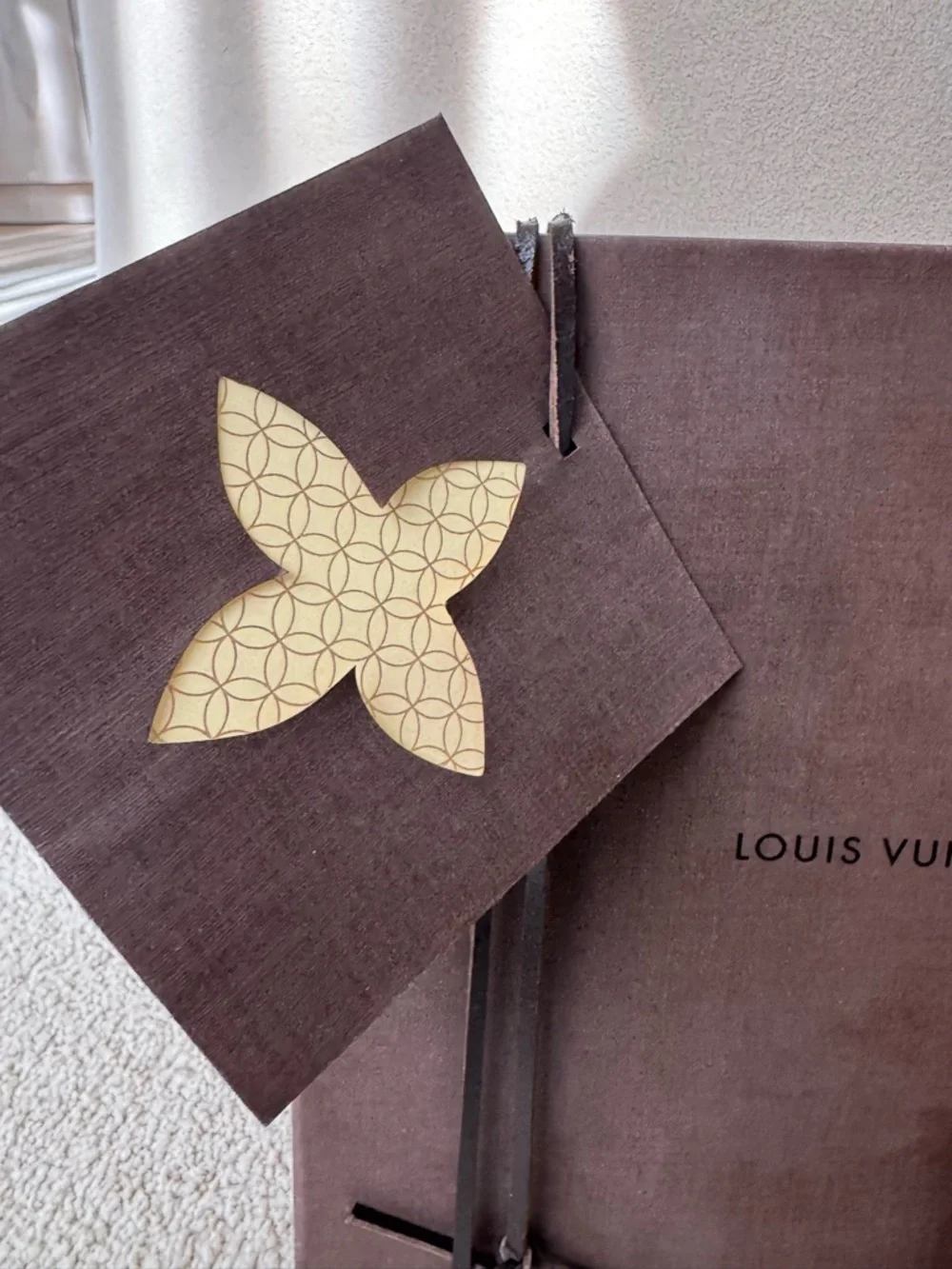 Louis Vuitton Brown Empty Drawer Slide Pull Out Box Ribbon Card 7.5 x 5.5 x 1.5